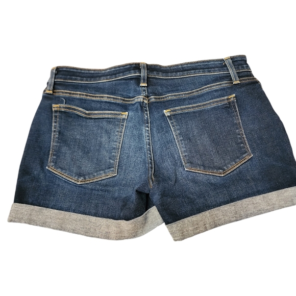 Vineyard Vines Cuffed Jean Shorts Size 8 Run Big - Picture 2 of 8